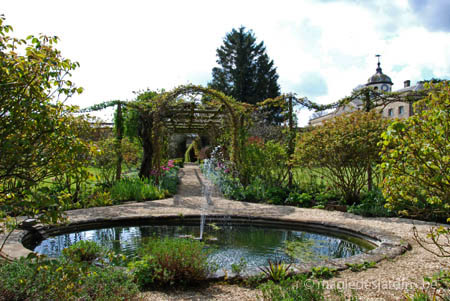 Cotswolds: Rousham House & Gardens