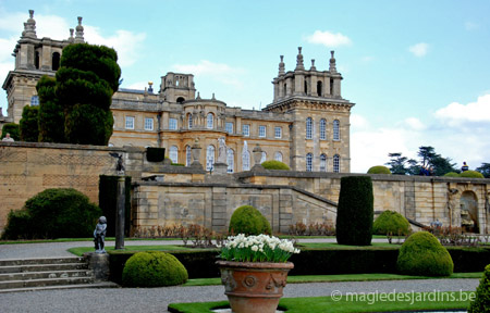 Cotswolds: Blenheim Palace& Gardens