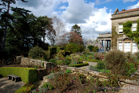 Cotswolds: Kiftsgate Court Gardens