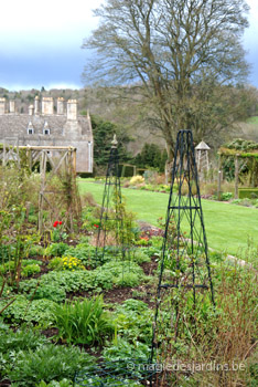 Cotswolds: Misarden Park Garden